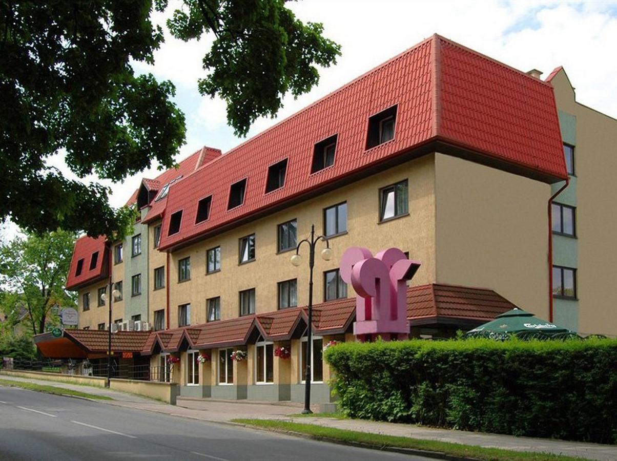 Willa Wolnosc Polanica-Zdrój Exteriör bild